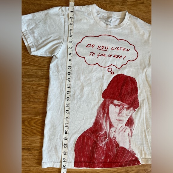 Do You Listen to Girl in Red Tour Shirt Size Small GIR - Picture 5 of 6